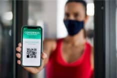 GREEN PASS - Dal 5 agosto obbligatorio nei bar e ristoranti al chiuso, in palestra, in piscina e per gli spettacoli all'aperto