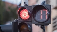 RIVAROLO CANAVESE - Addio rotonda in corso Torino: un semaforo «intelligente» gestirà l'incrocio con via della Lumaca