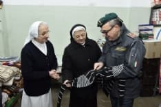 SOLIDARIETA' - L'abbigliamento sequestrato dalla Finanza donato al Cottolengo