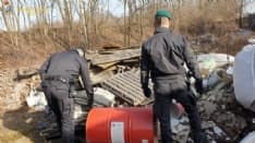 CHIVASSO - Scoperta dalla guardia di finanza una maxi discarica abusiva di rifiuti pericolosi e lastre di amianto - FOTO e VIDEO