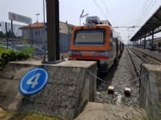 MALTEMPO - Treni della Sfm1 bloccati tra San Benigno e Bosconero