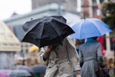 CANAVESE - Pioggia e neve, domenica meteo in miglioramento