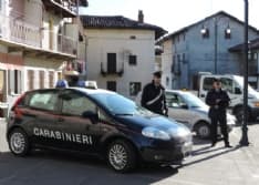 SAN GIORGIO CANAVESE - Picchia il fratello con un bastone: fermato per tentato omicidio