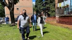IVREA - Sopralluogo dell'assessore regionale nelle case Atc: «Più risorse per le riqualificazioni»