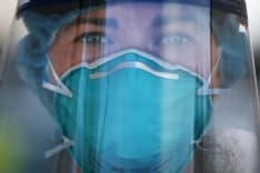 PANDEMIA - L'inno che celebra gli infermieri di tutto il mondo