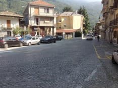 PONT - Maxi rissa tra giovani in piazza Europa