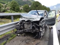 QUINCINETTO-IVREA - Incidente sull'A5: due auto fuori strada sotto la pioggia battente - FOTO