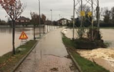 MALTEMPO - Leini, esondano i canali irrigui ai Tedeschi - FOTO