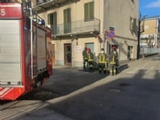 RIVAROLO CANAVESE - Fuga di gas in centro, strade chiuse per sicurezza e traffico deviato - FOTO