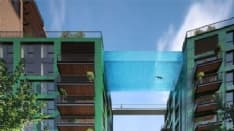 ARCHITETTURA - «Sky Pool», la piscina sul cielo di Londra