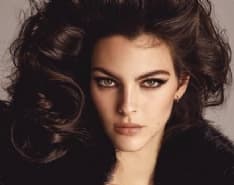 SANREMO 2021 - Vittoria, una top model all'Ariston