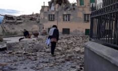 TERREMOTO CENTRO ITALIA - Da Settimo in partenza cucine da campo, tende d'emergenza e carabinieri