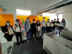 BORGARO - L'Amministrazione premia i diplomati con 100 - FOTO