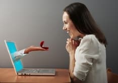 RELAZIONI - Due cuori ed un wi-fi