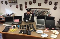 LEINI-TORINO - Spaccio di droga: tre giovani arrestati dai carabinieri - FOTO