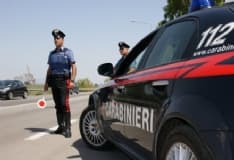 TORINO-CASELLE - Zingari con roulotte di lusso: scattano i sequestri