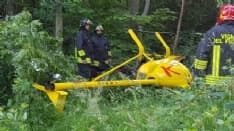 BORGIALLO - PRECIPITA ELICOTTERO PRIVATO, SALVO IL PILOTA - FOTO E VIDEO
