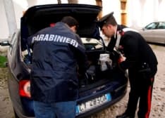 LEINI - Spaccio di anabolizzanti: carabinieri nelle palestre