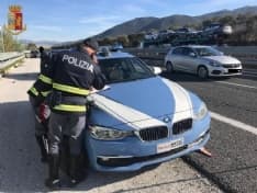 IVREA - Alla manifestazione con le bombe carta in auto: tre anarchici assolti