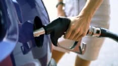 IVREA - Acqua nel serbatoio dell'auto al posto del gasolio: diverse segnalazioni alla polizia locale. Indaga la guardia di finanza