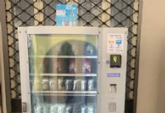 AGLIE' - In funzione il distributore automatico di mascherine, gel e guanti