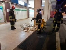 CUORGNE' - Bidone prende fuoco, intervento dei pompieri - FOTO