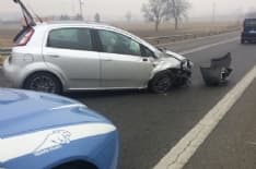 BANCHETTE-IVREA - Incidente stradale sul ponte: traffico in tilt