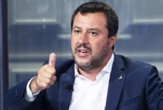 IVREA - Salvini elogia il Comune per l'apertura degli asili all'aperto: «Un aiuto per le famiglie. Dal Governo solo burocrazia»