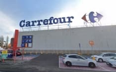 BUROLO - Sette licenziamenti in arrivo tra il personale del supermercato Carrefour