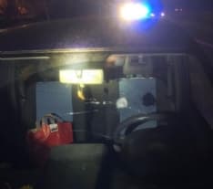 TORINO-CASELLE - Sassi contro le auto: caccia agli idioti che lanciano le pietre - FOTO