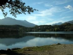 IVREA - Rientra l'allarme per i cianobatteri nelle acque del Lago Sirio