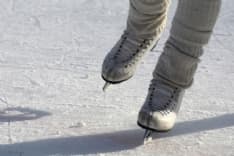 VOLPIANO - Apre la pista di pattinaggio sul ghiaccio in piazza