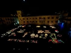 CUORGNE' - Notte delle candele: atmosfere magiche in piazza Morgando - FOTO
