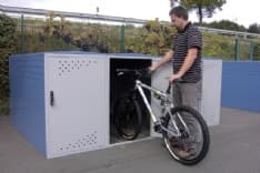 CASTELLAMONTE - Car sharing e bike box: il Comune sceglie la strada della mobilità sostenibile