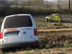 INCIDENTE SUL RACCORDO - Identificata la donna vittima dello schianto: era residente in Valchiusella - FOTO
