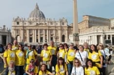 IVREA-CUORGNE' - Il coro «Voci in Bianco» degli ospedali in udienza dal Santo Padre