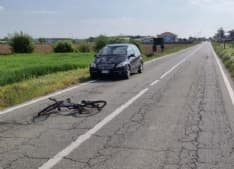 VEROLENGO - Ciclista muore investito sulla provinciale. Inutili tutti i soccorsi