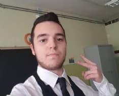 RIVAROLO - Muore a 19 anni stroncato da una leucemia: città in lutto