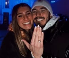 CHIVASSO - Dopo il titolo mondiale, Pecco Bagnaia vola all'altare: Domizia Castagnini ha detto sì