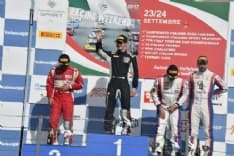 MOTORI - Il pilota leinicese Veglia a podio nella gara di Vallelunga