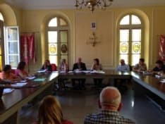 FORNO CANAVESE – Consiglio “frizzante” tra problema migranti e Unione dei Comuni