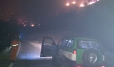 ALLARME INCENDI - A Locana le fiamme vicino alle case e alla 460. Ora si estendono verso il Parco del Gran Paradiso - FOTO