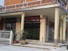 CIRIE' - «Ci avete portato il Covid, cinesi di m...». E se ne vanno senza pagare