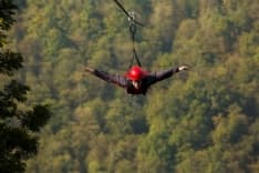 FRASSINETTO - Nel vuoto, sospesi a 140 chilometri orari - FOTO