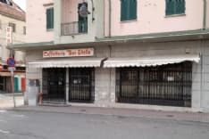 CUORGNE' - Troppi pregiudicati tra i clienti del bar: scatta la chiusura per dieci giorni dopo i controlli dei carabinieri