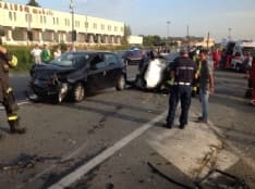 CALUSO - Spaventoso incidente alle porte del paese: due bambini ricoverati in ospedale - FOTO E VIDEO