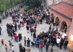 RIVAROLO - Riapre il Castello Malgrà con la mostra «Buon compleanno 45 giri»