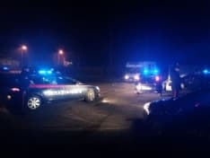 LORANZE' - Rave party all'ex Olivetti: gli ultimi ragazzi lasceranno il Canavese domani mattina