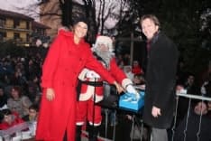 RIVARA - L'albero di Natale più alto d'Europa è in Canavese - FOTO e VIDEO