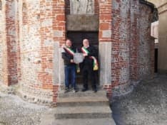 LOCANA - Una pietra a ricordo degli 84 caduti nella Prima guerra mondiale - FOTO